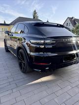 Porsche Cayenne GTS Coupé  - Matrix-LED - BOSE - 22 Zoll