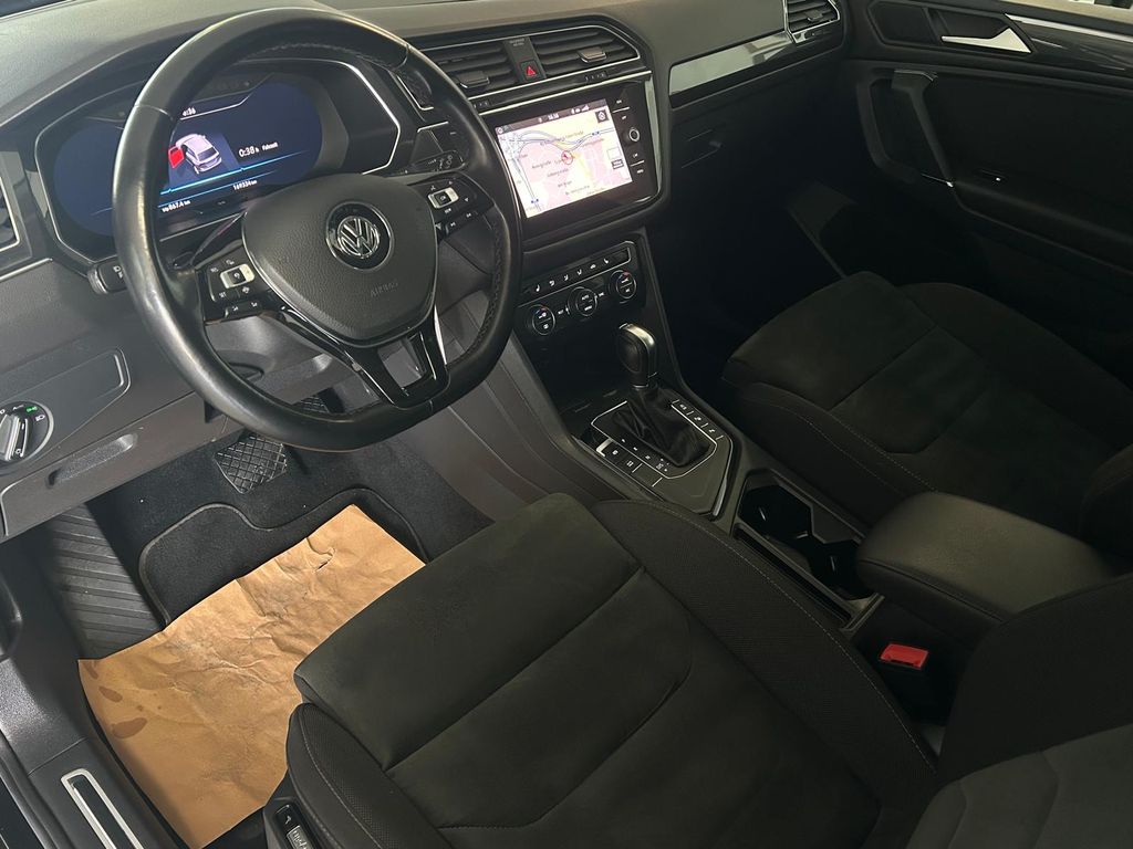 Volkswagen Tiguan Allspace DSG COMFORTL*NAVI*ViCo*PANO*AHK*