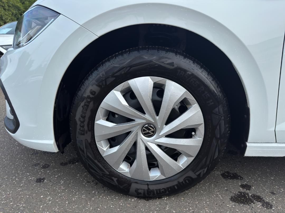 Fahrzeugabbildung Volkswagen Polo Life 1.0 TSI, 70KW 7-gang DSG,RFK,