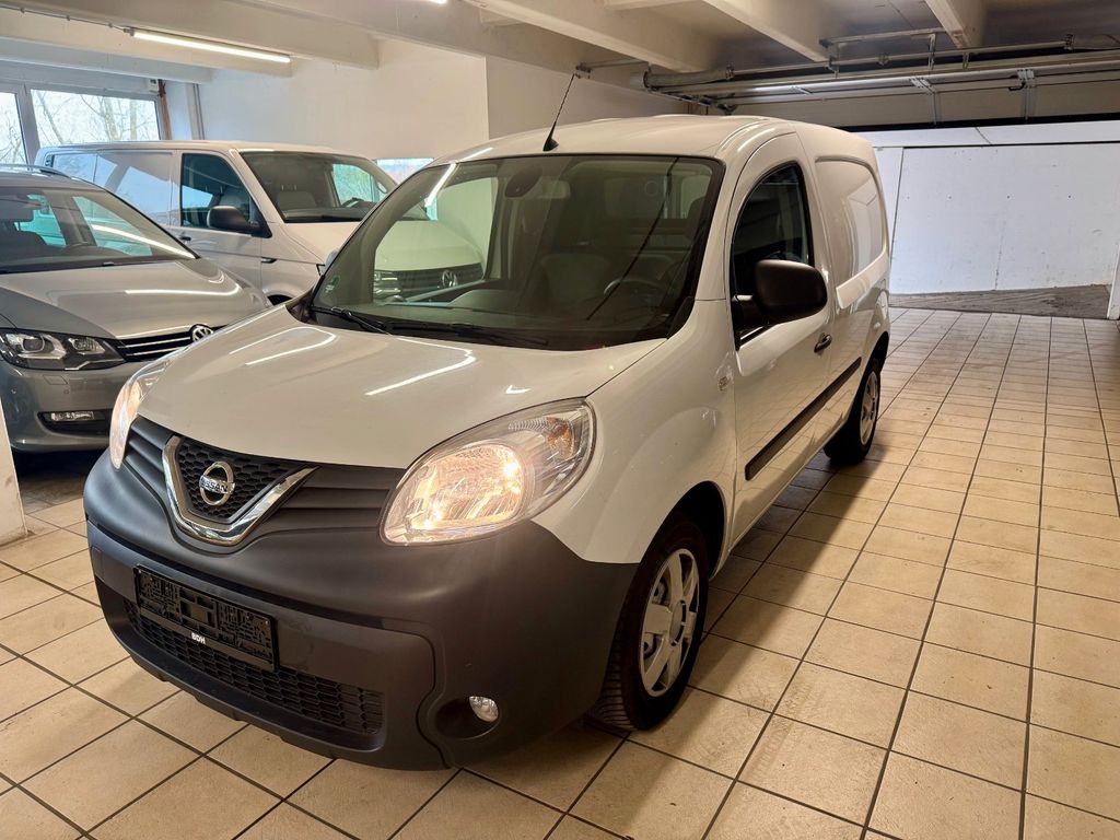 Image of Nissan NV250