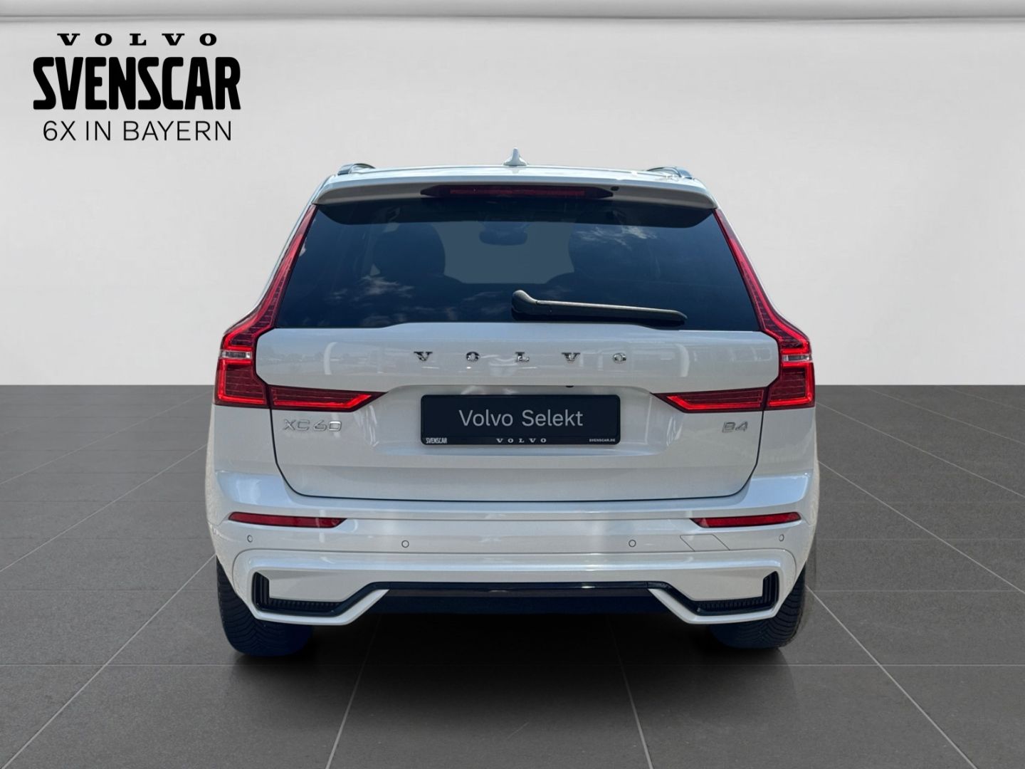 Volvo XC60 Plus Dark B4 Diesel StdHz H&K 360°AHK Leder foto 4