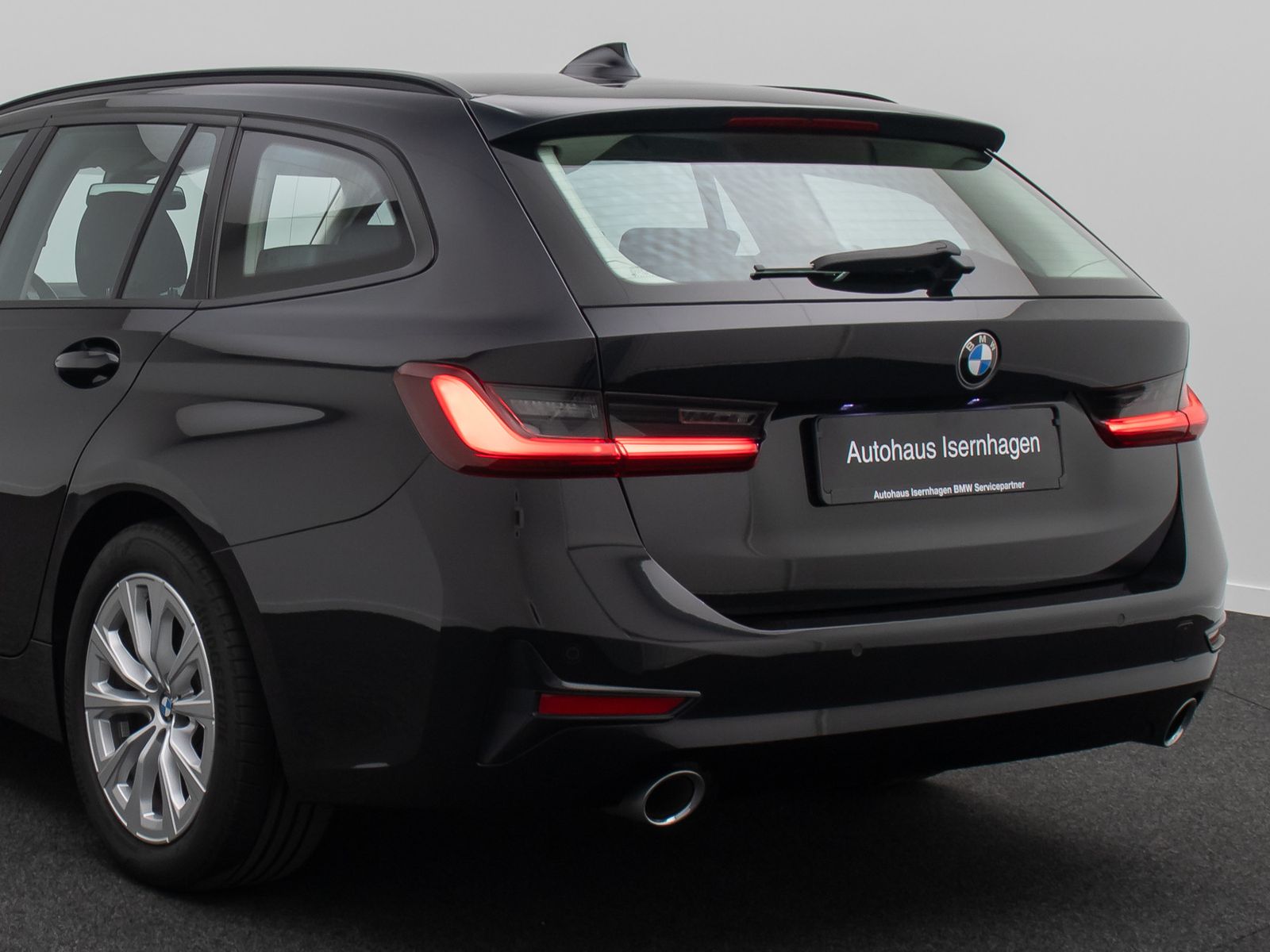 Fahrzeugabbildung BMW 320d DAB CockPitPro Lordos Stop&Go PDC Alarm