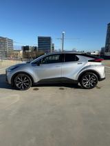 Toyota C-HR 1.8-l-VVTi Hybrid Active Active - Toyota C-HR aus 2025