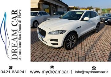 Jaguar F-Pace - 1