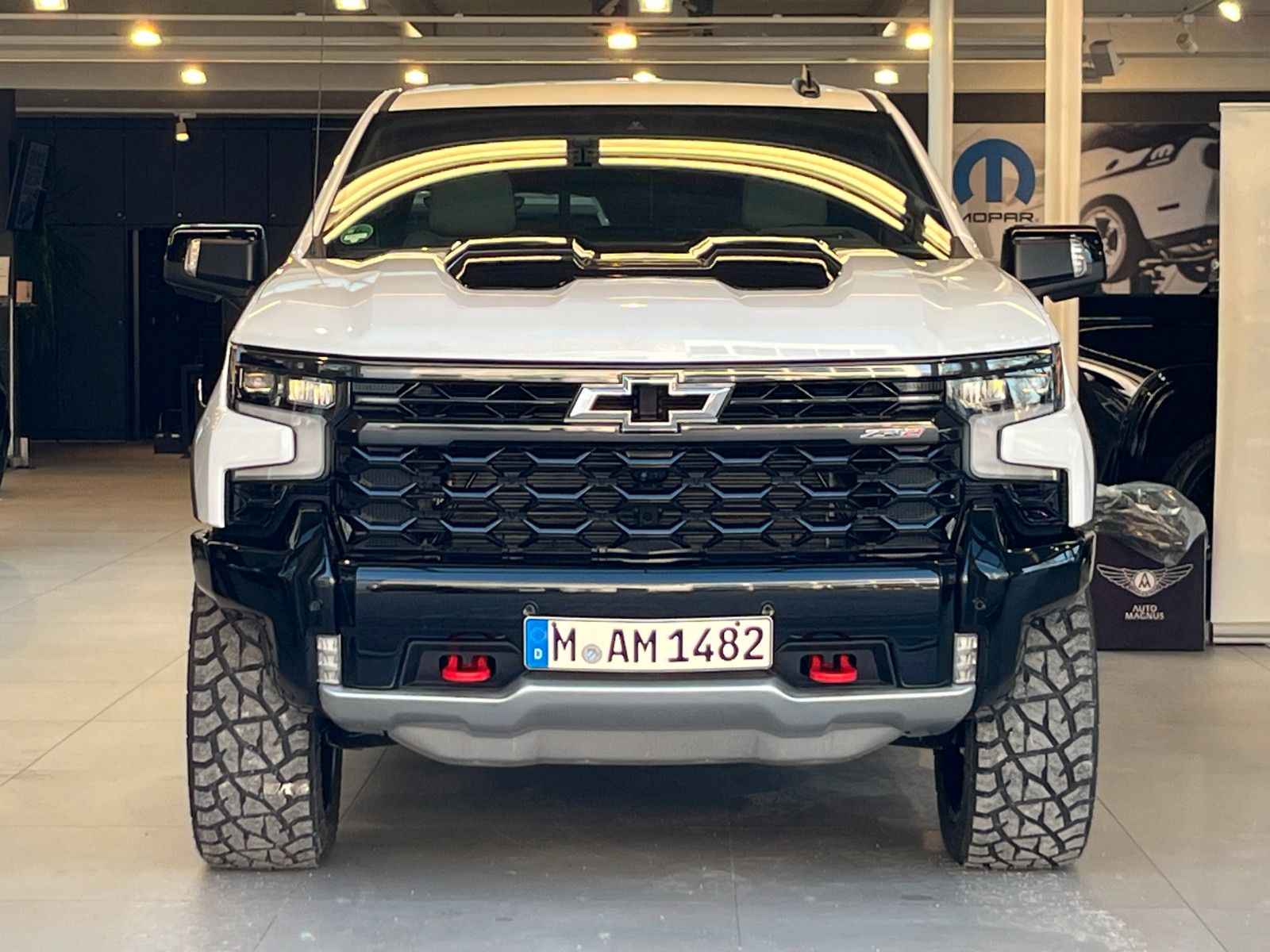 Fahrzeugabbildung Chevrolet Silverado ZR2 V8 6.2 Offroad-Paket*Head-Up*360°
