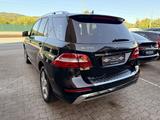 Mercedes-Benz ML 350 CDI BlueTec AMG Sportpaket - mit Diesel-Antrieb: Schwarz, Sportpaket