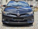 Toyota Auris Team Deutschland 1,2-l-Turbo - Toyota Auris Team mit Benzin-Antrieb