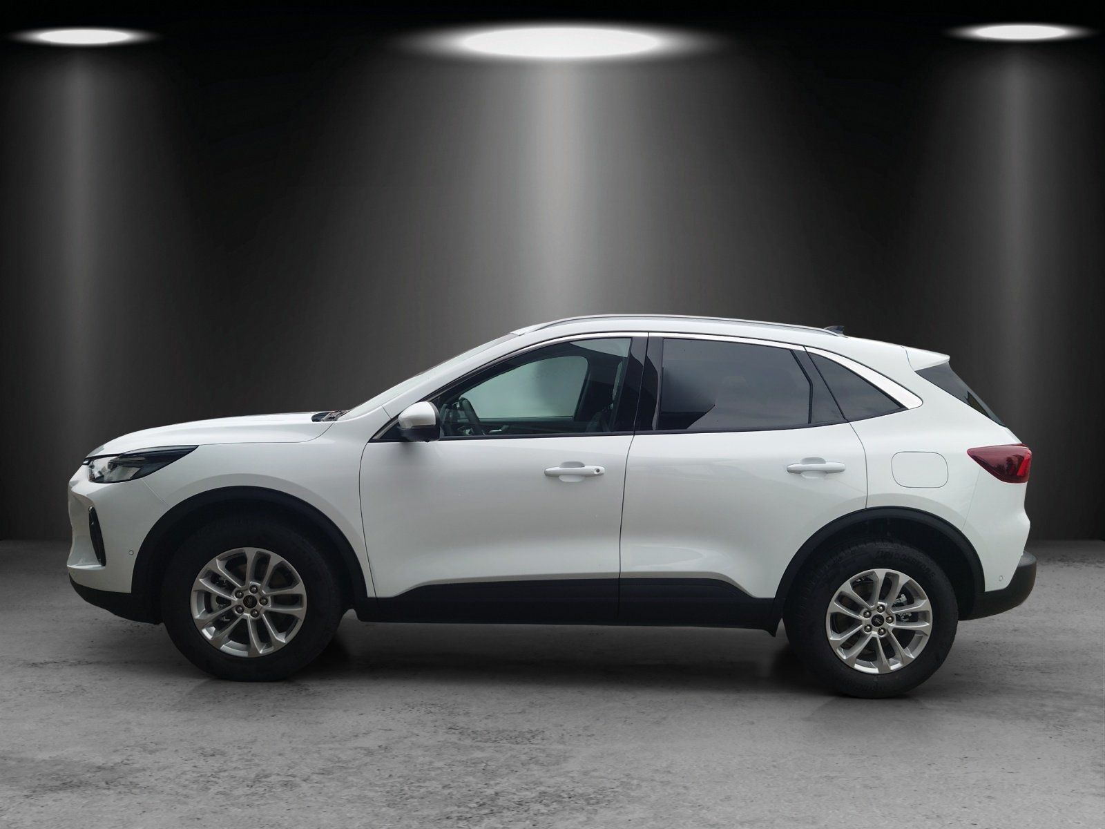 Fahrzeugabbildung Ford Kuga Titanium FHEV