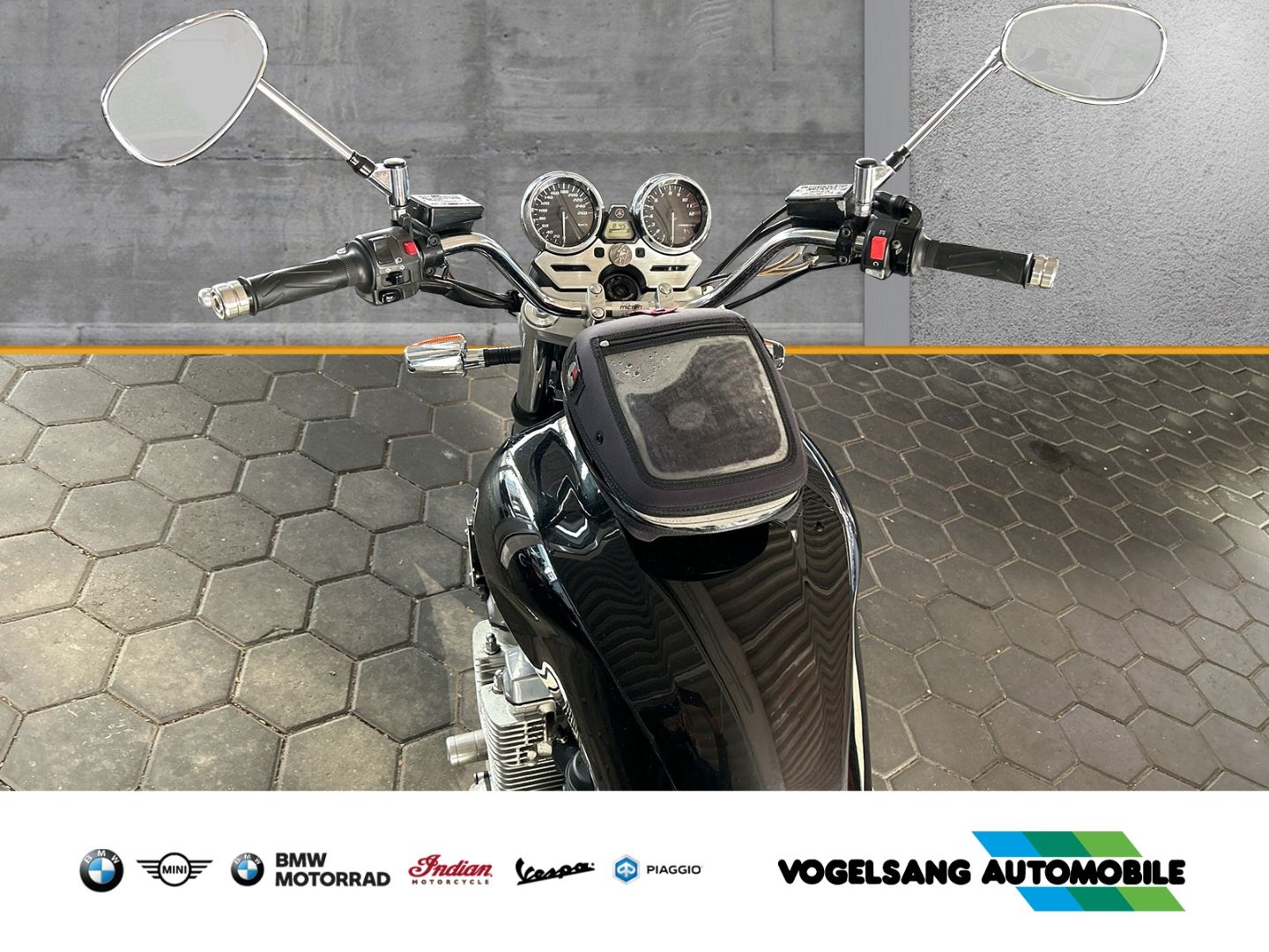 Fahrzeugabbildung Yamaha XJR 1300 Tankrucksack und Topcase inklusive