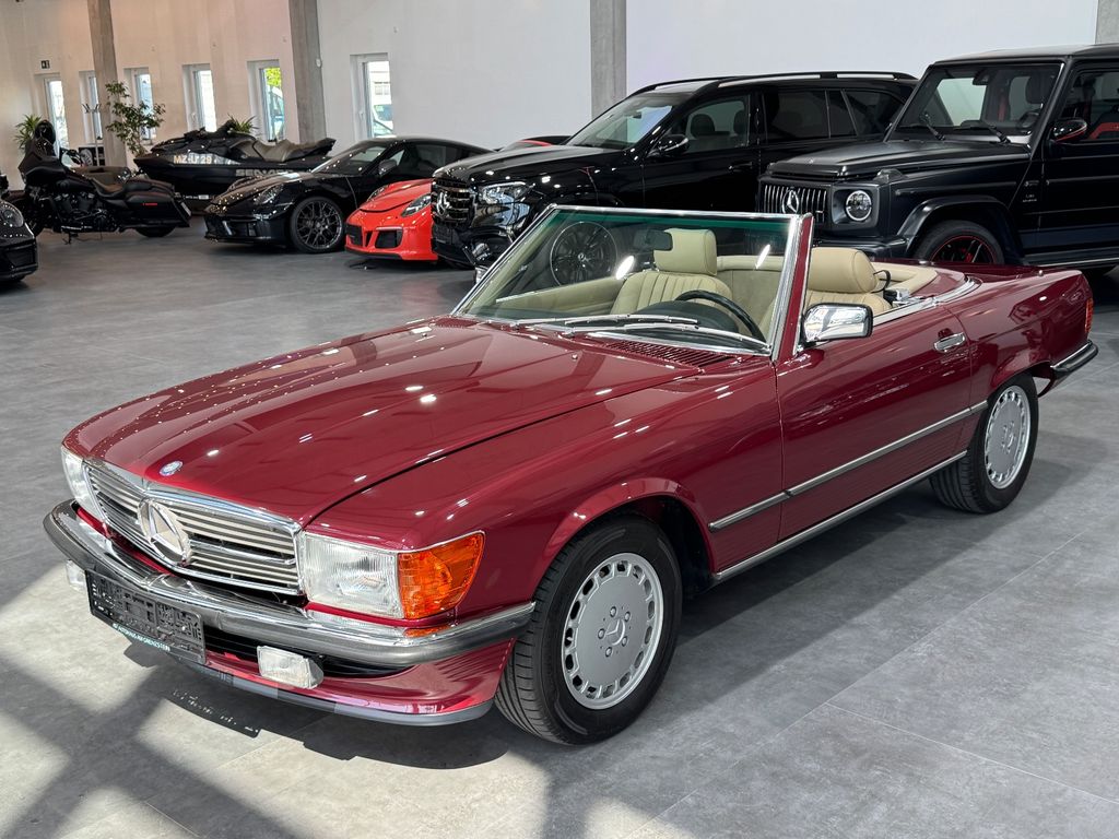 Mercedes-Benz SL 560
