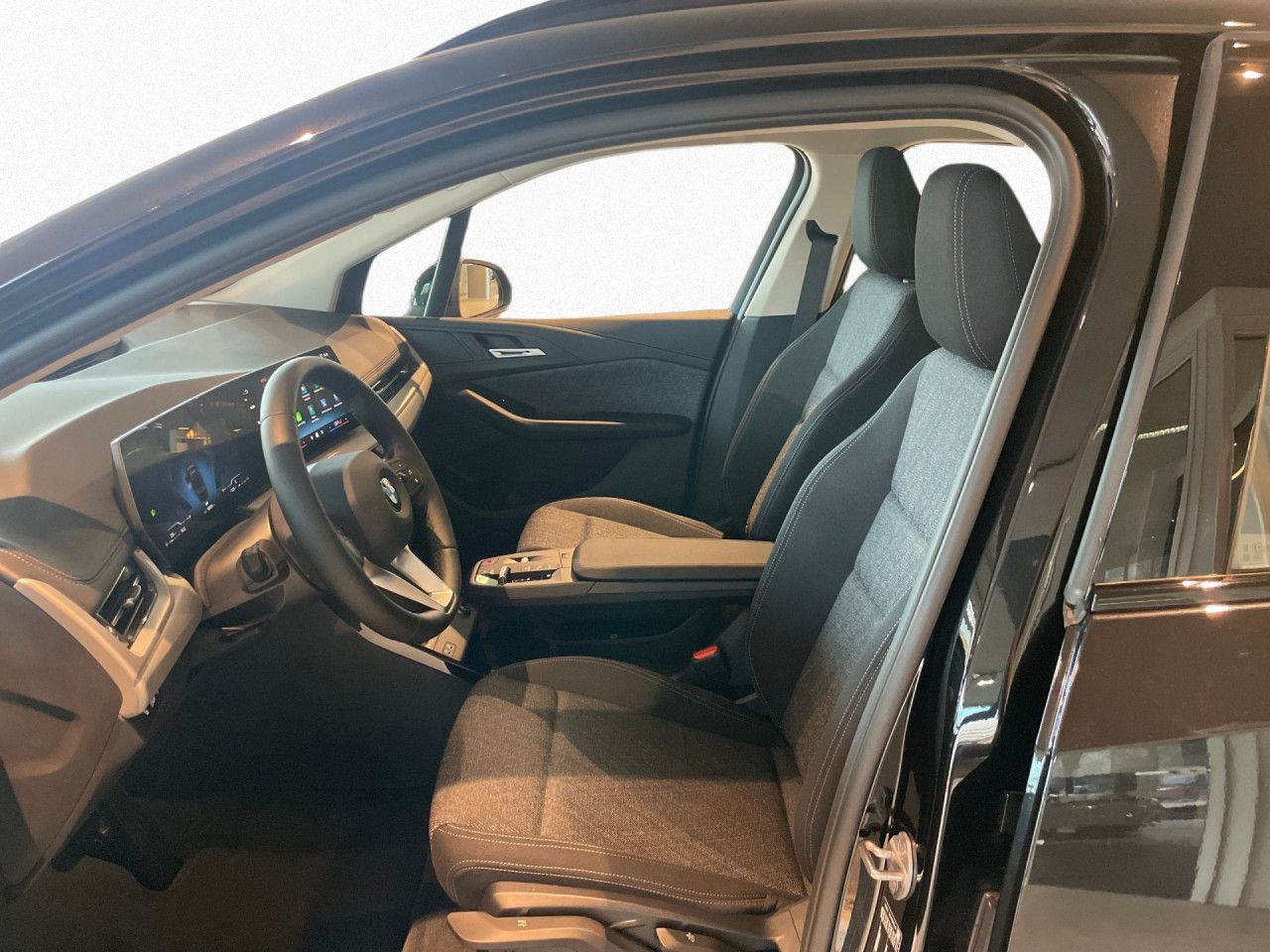 BMW 218 Active Tourer - Bild 11