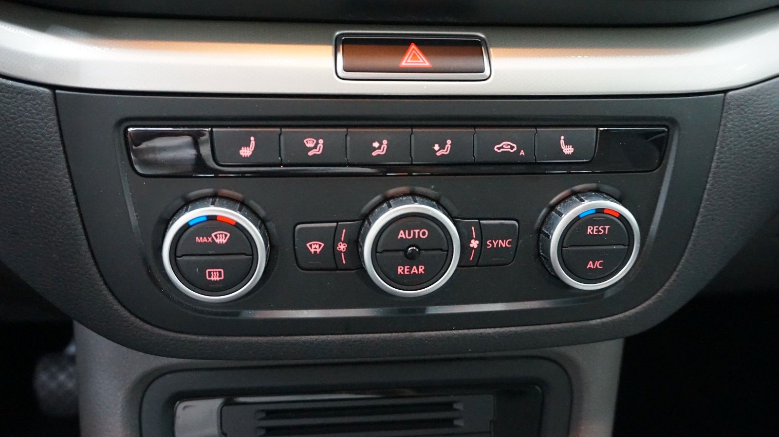 Fahrzeugabbildung SEAT Alhambra 4You  7 Sitzer  durchs. Verbr. 5,5 L
