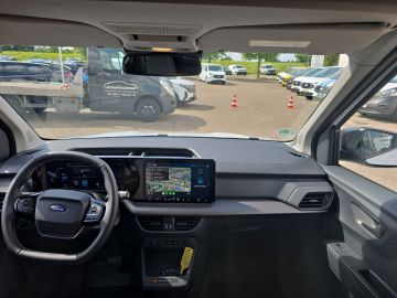 Bild 11 Ford Transit Courier BEV Trend Klimaautom LenkradHZG