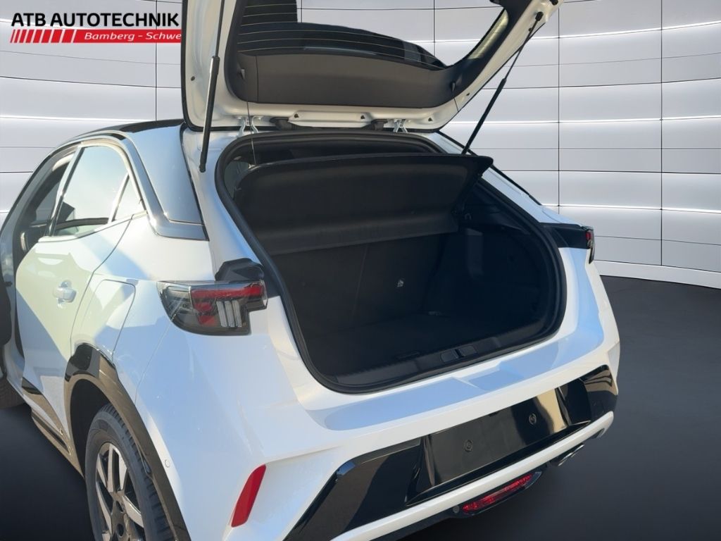 Fahrzeugabbildung Opel Mokka GS Tech Paket Allwetterreifen