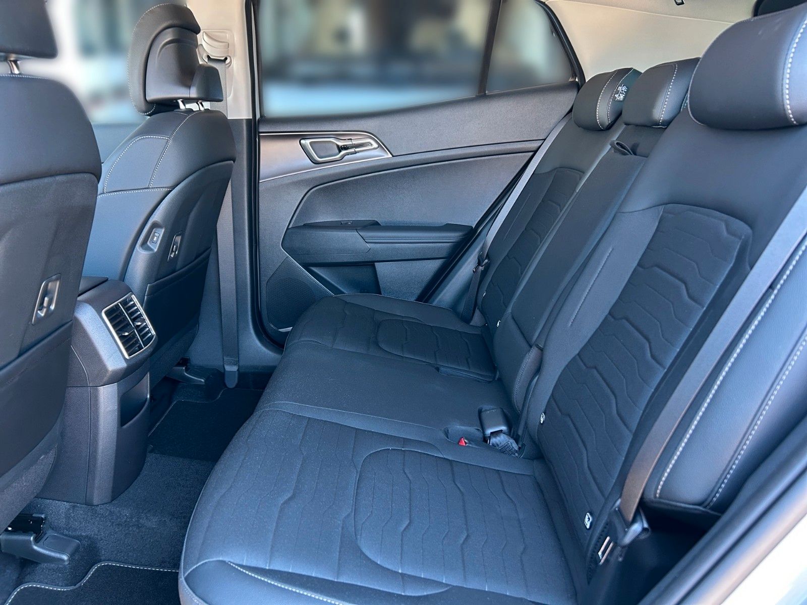 Fahrzeugabbildung Kia Sportage 1.6 T-GDI DCT Vision Komfort Paket