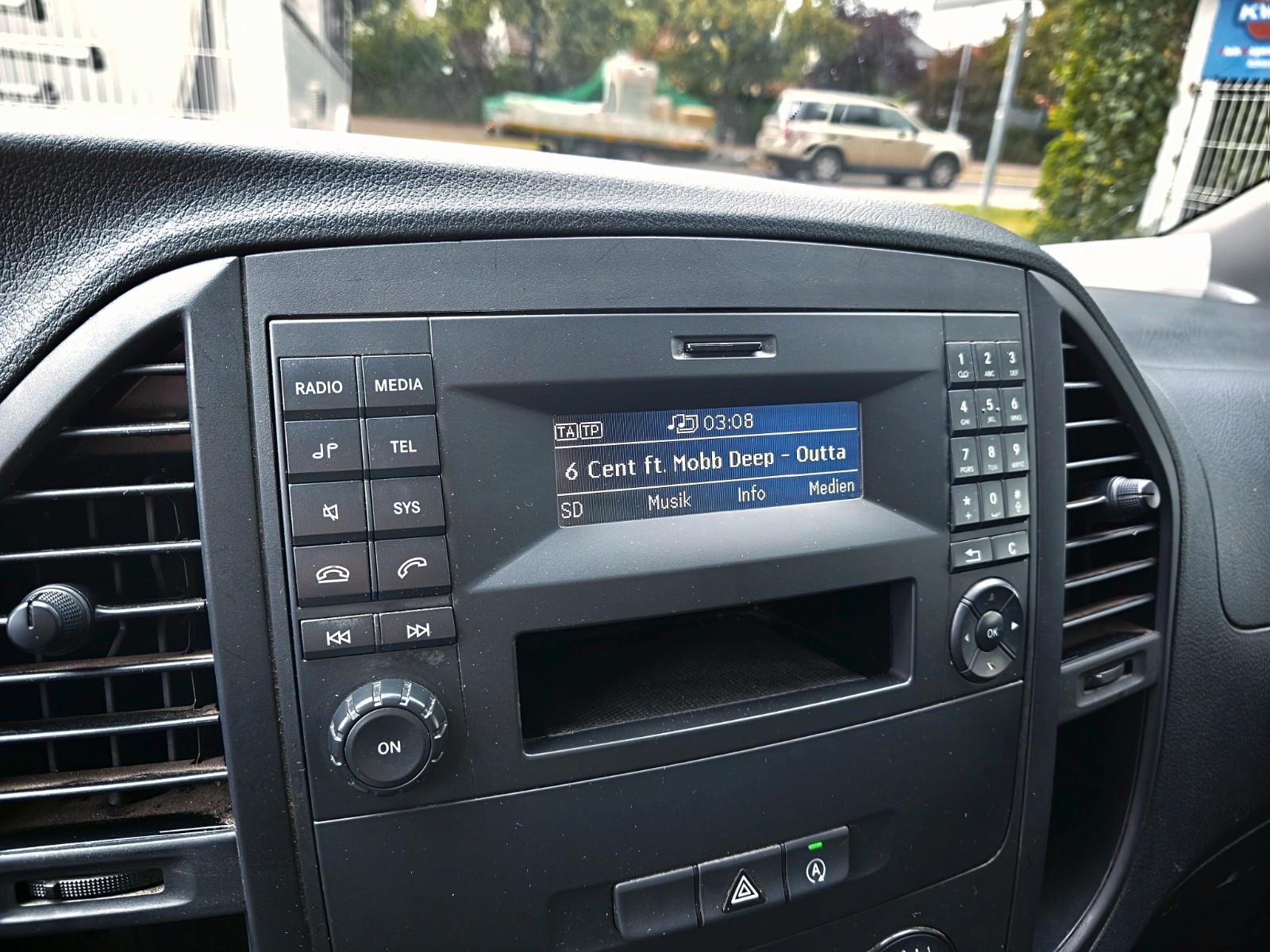 Mercedes-Benz Vito Kasten 114 CDI lang + Klima+Ahk+Regale+PDC