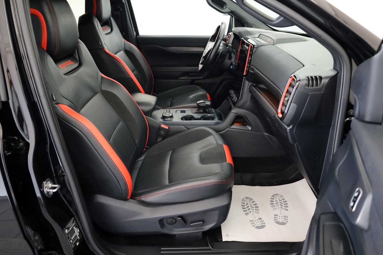 Fahrzeugabbildung Ford Raptor e-4WD ,Techno.Pak.73, HardTop,Standhzg.
