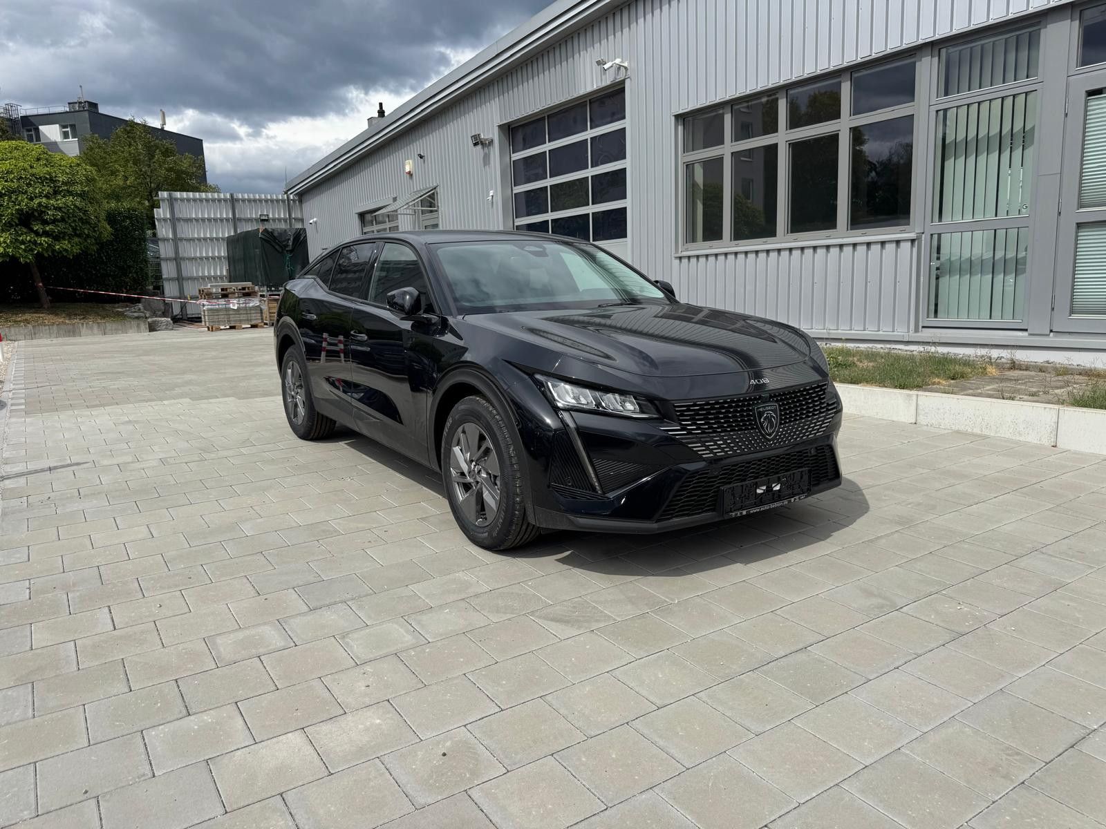 Peugeot 408 Hybrid 145 Allure Sofort / 360' / SHZ