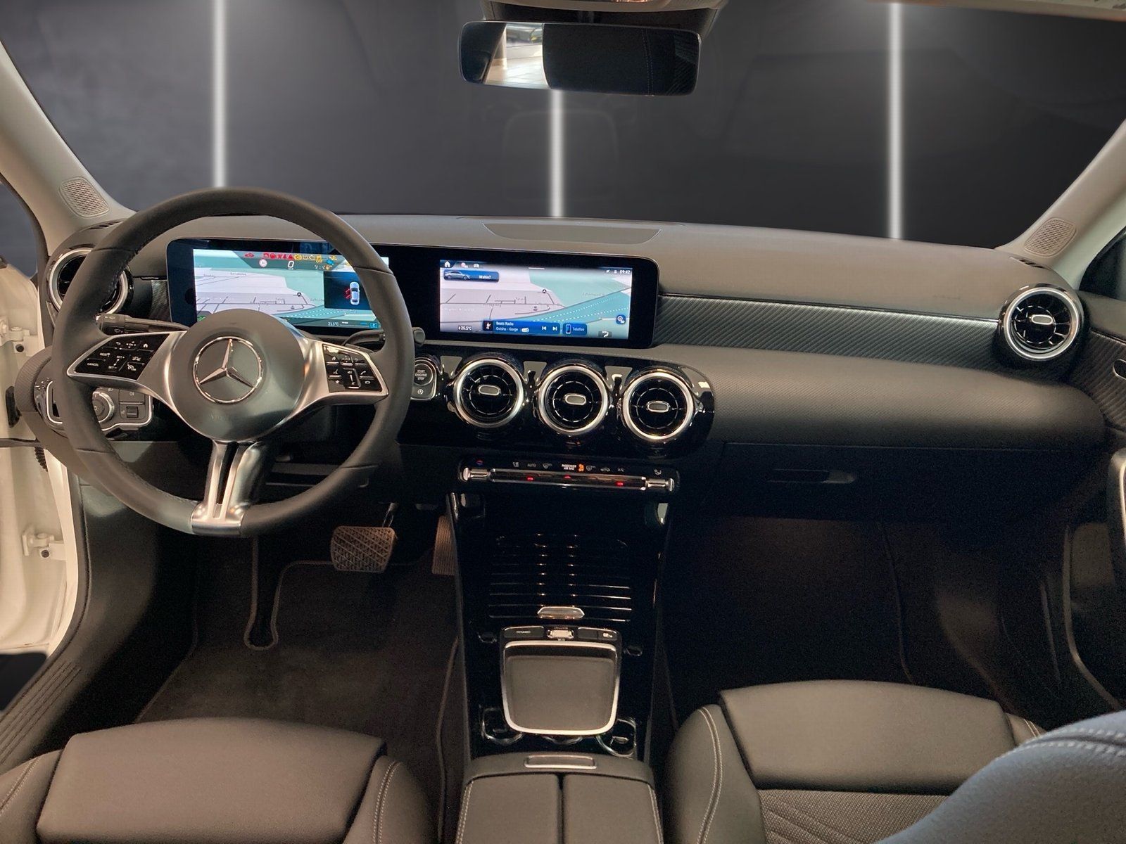 Fahrzeugabbildung Mercedes-Benz A 200 Progressive Lim*Totwink*360°*MBeam*Memory*