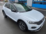 Volkswagen T-Roc 1.6TDi  IQ.DRIVE LED NAV ACC SIDE LANE PDC - silberne Volkswagen T-Roc