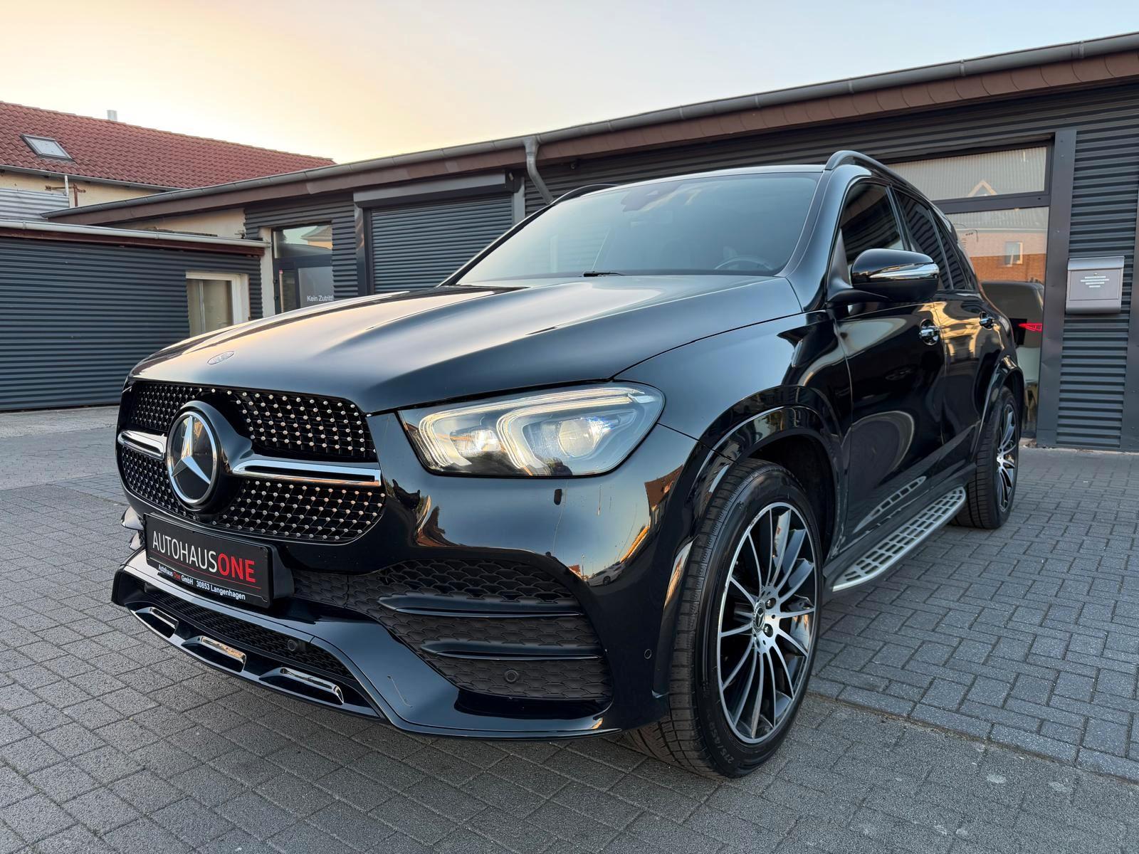 Mercedes-Benz GLE 350d 4Matic AMG LINE/PANORAMA/KEYLESS GO/AHK