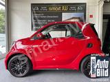 Smart BRABUS Tailor Made Vollleder Navi Kamera - Smart ForTwo mit Benzin-Antrieb: Rot, Leder