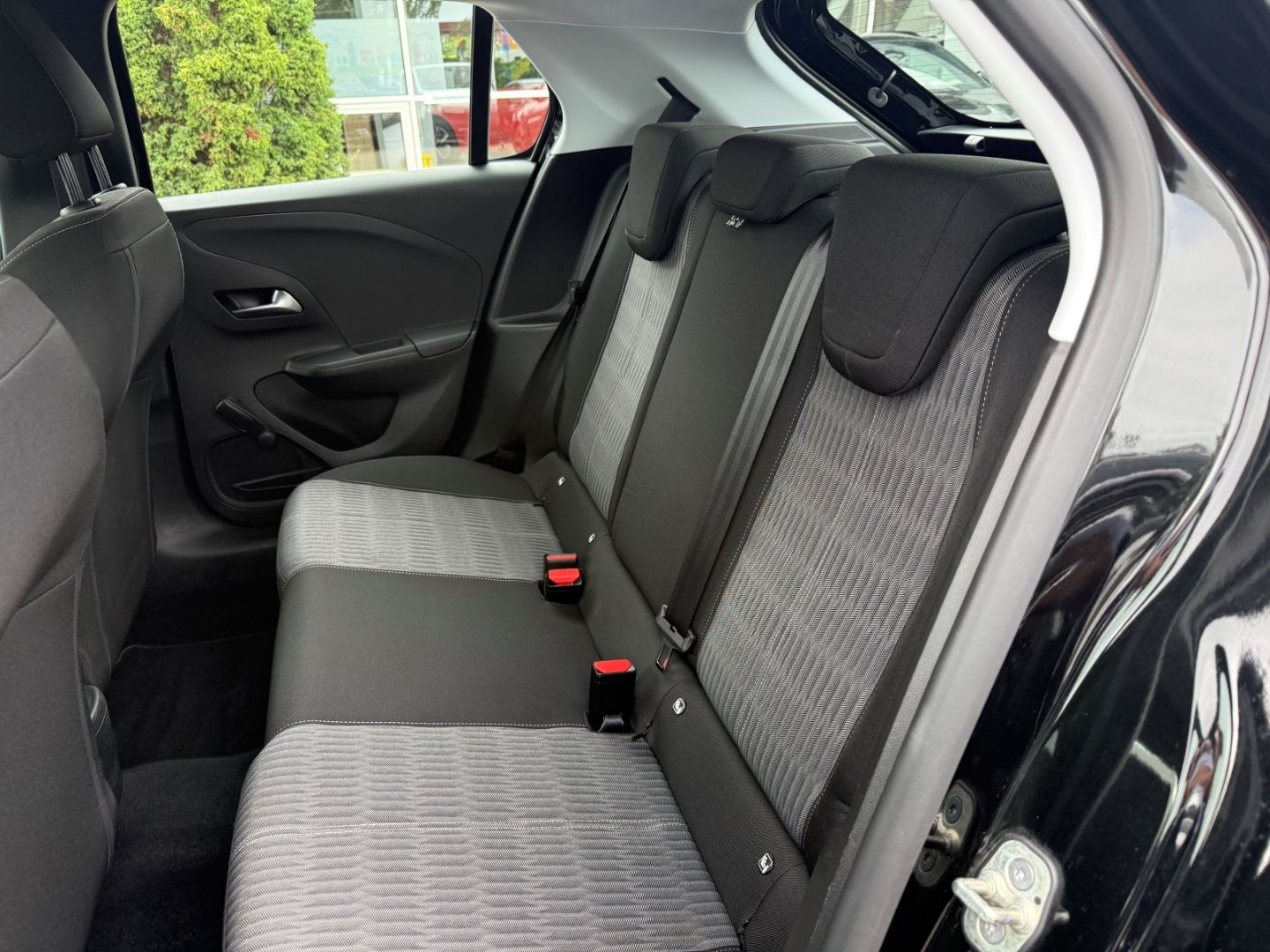 Fahrzeugabbildung Opel Corsa F Edition 1.2 SHZ+LHZ+PDC im Top Zustand