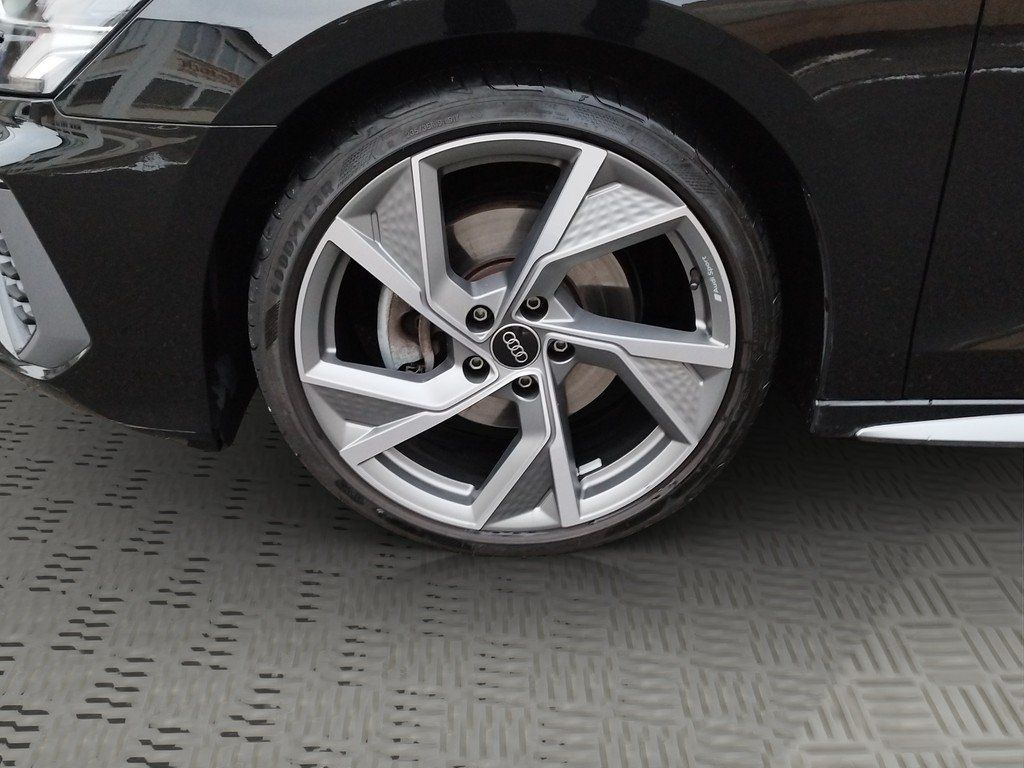 Audi A3 Limousine 35 TFSI S tronic S line Kamera GRA imagem 3