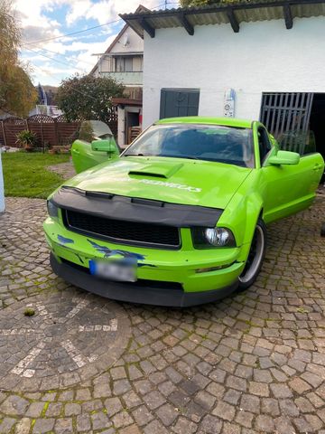 Ford mustang s197  v6 100000 meilen