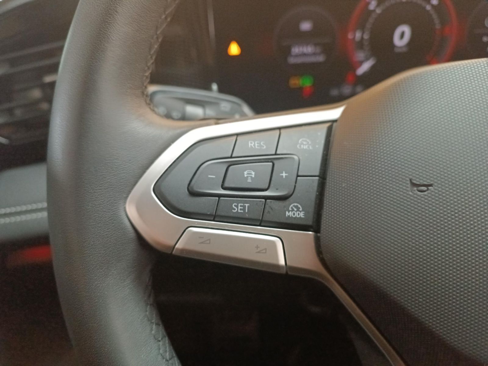 Volkswagen Tiguan - Bild 12