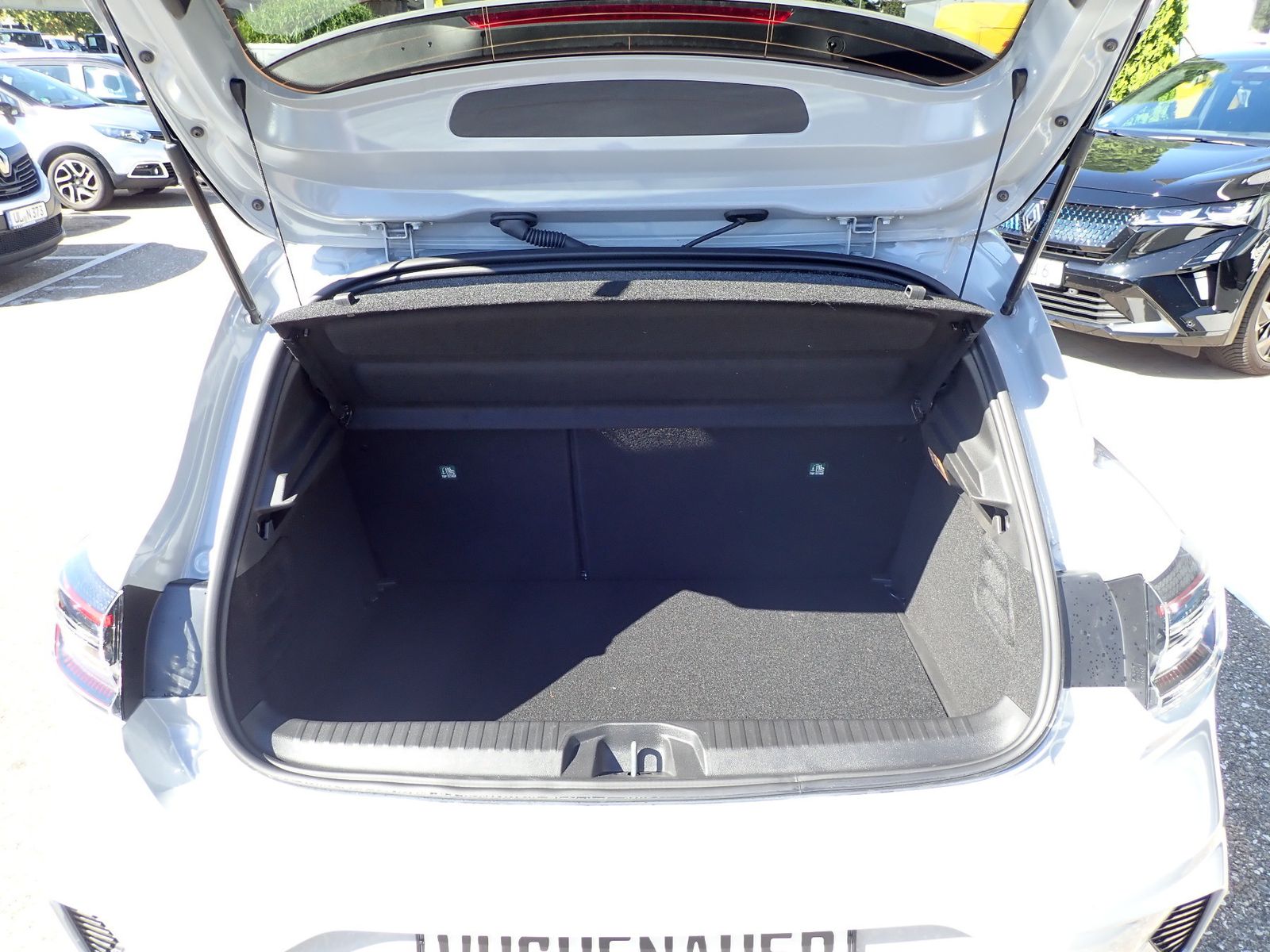 Fahrzeugabbildung Renault Clio Techno TCe 90