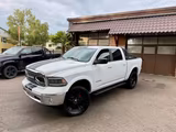 Dodge NEUWAGEN*LARAMIE*OFFROAD*BÜGEL*LIFT*LED*GARANTI*