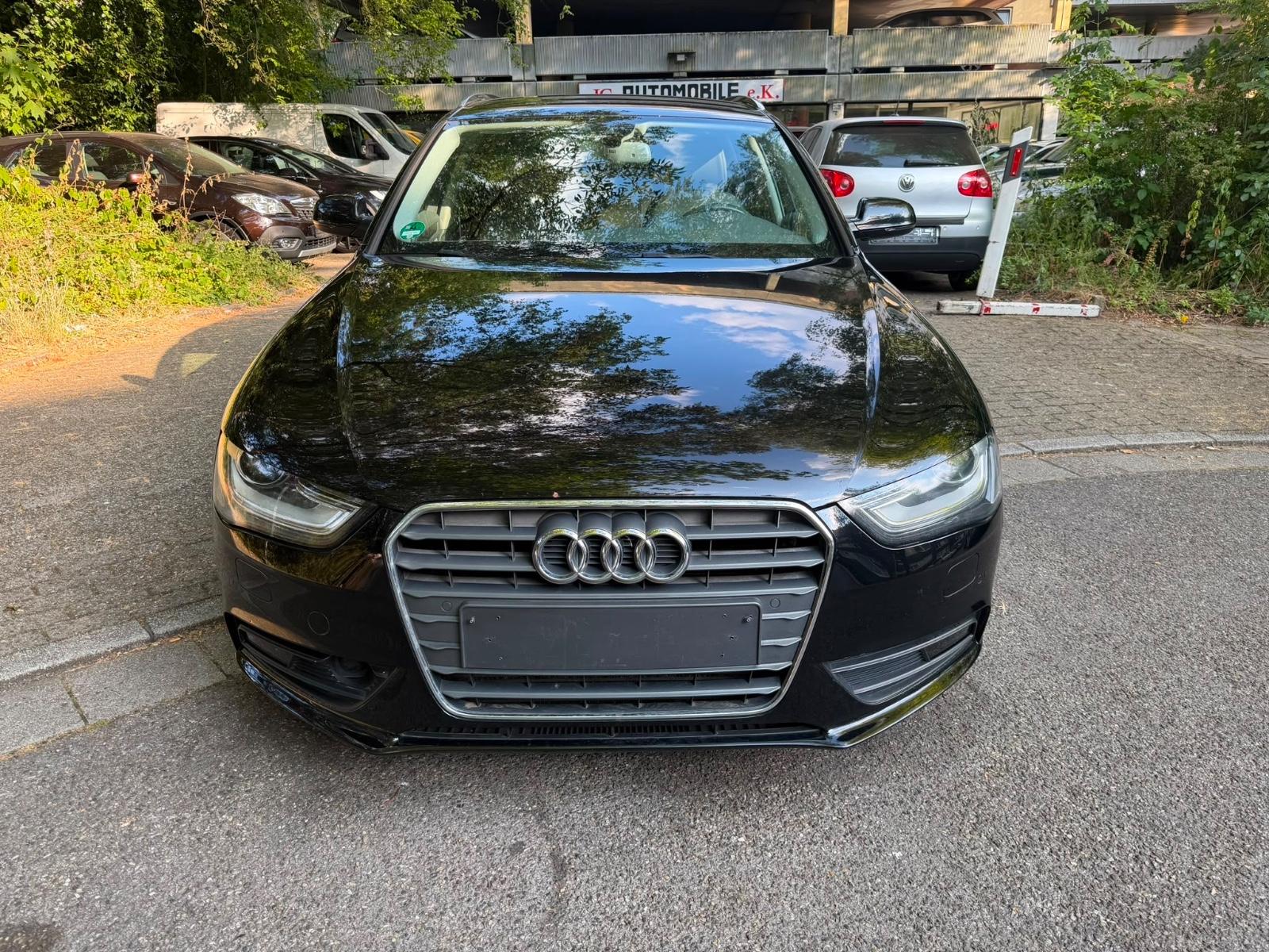 Audi A4 2012 — interior