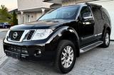 Nissan Pathfinder 3.0 dCi LE 4WD *Automatik*7Sitzer*SD* - Nissan Pathfinder mit Diesel-Antrieb: 3.0
