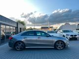 Mercedes-Benz A 180 Lim. AMG-Sport Night-Paket MBUX*LED*Kamera - Mercedes-Benz mit Benzin-Antrieb: Limousine, 180 AMG Paket