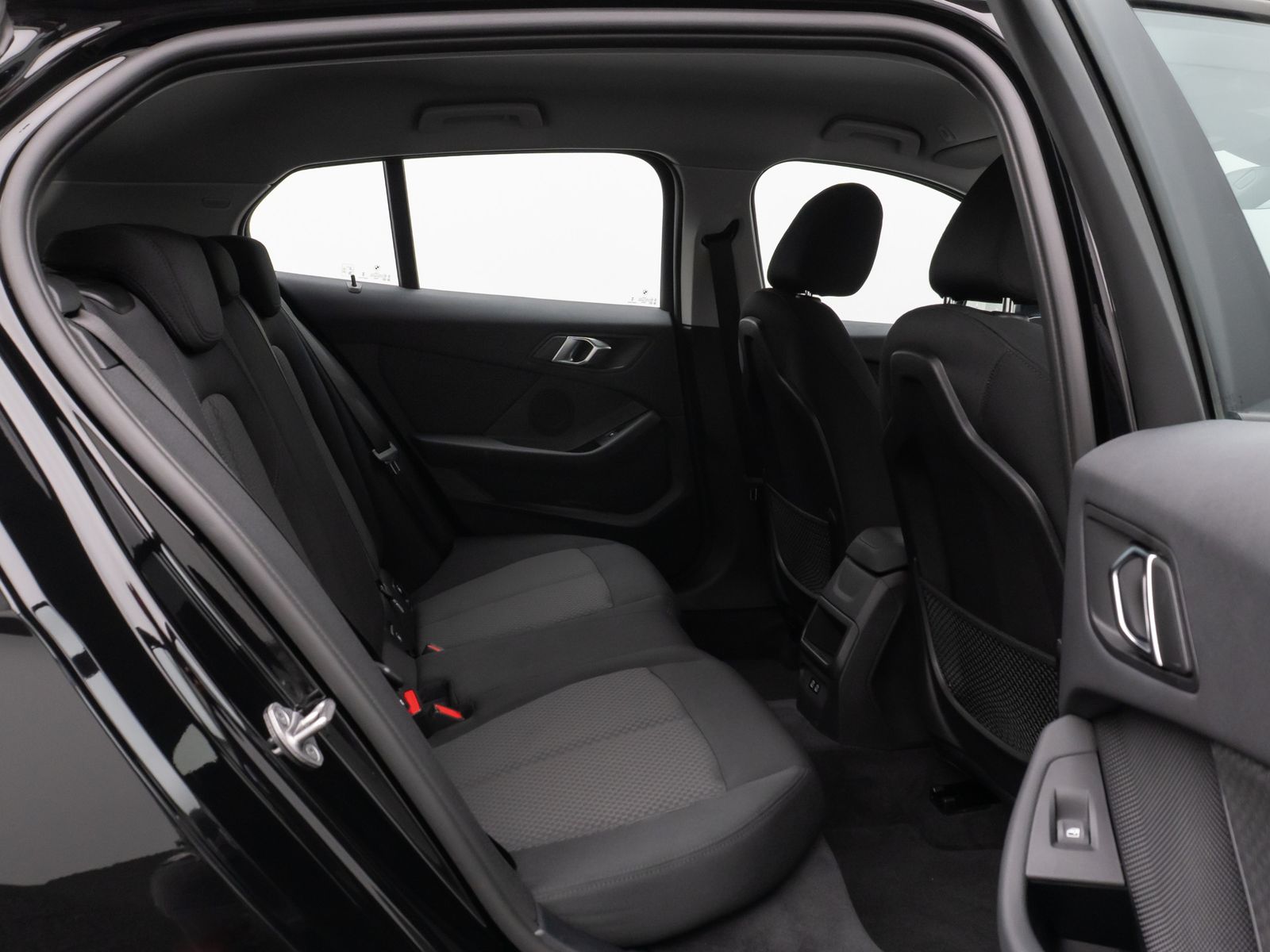Fahrzeugabbildung BMW 116i CockPitPro DAB PDC LED Geschwindigkeitsreg