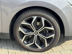 Fahrzeugabbildung Grand Scenic IV Techno 1.3 TCe 140 EDC 7 SITZE