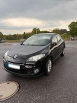 Renault Megane III Paris ENERGY TCe 115 St... - Renault Megane: ST