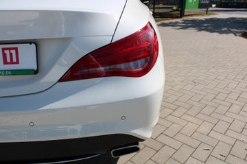 Mercedes-Benz CLA 200 Lim. *sehr gepflegt*