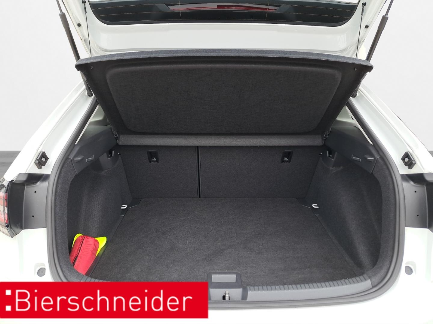 Volkswagen Taigo 1.0 TSI DSG Style IQ-LIGHT DIGITAL COCKPIT, миниатюра 8