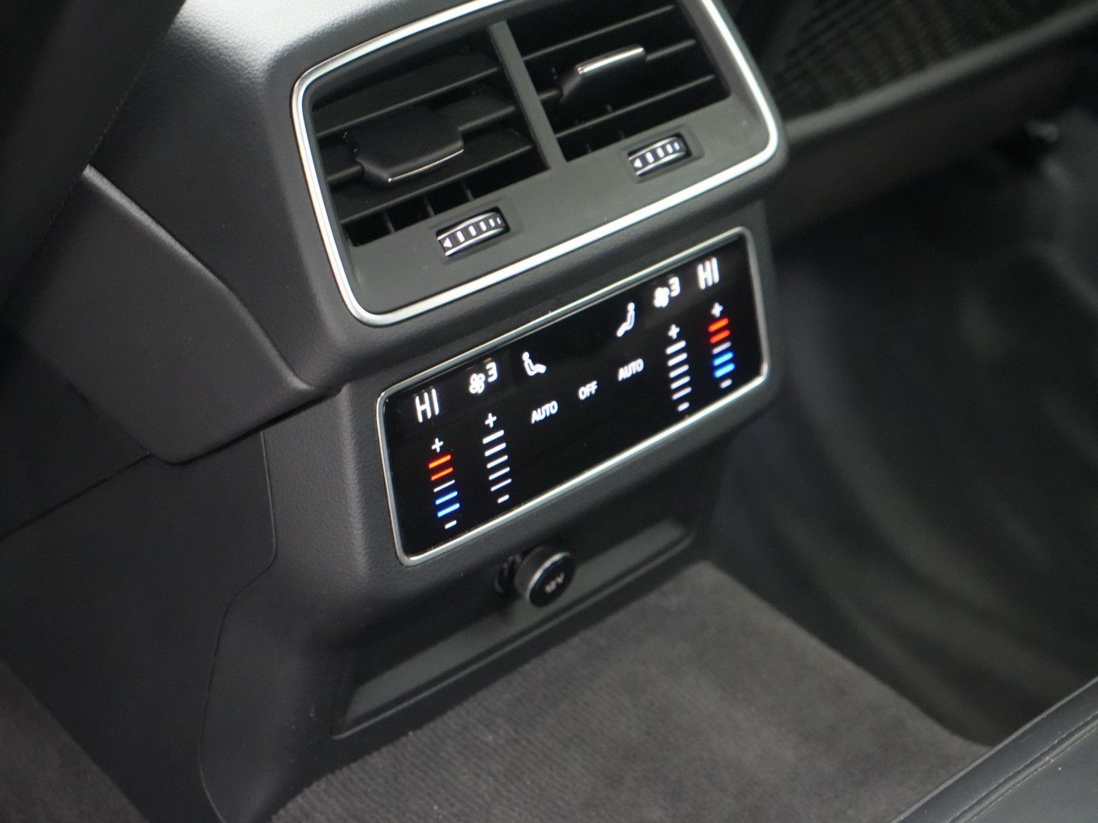 Audi A6 - Bild 13