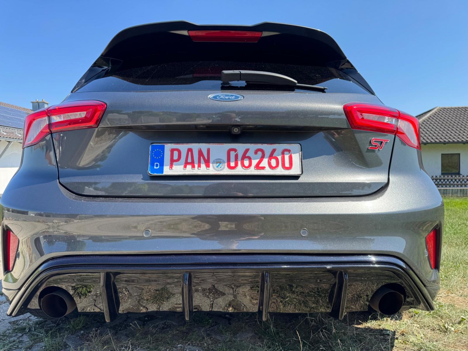 Ford Focus Limited ST 280ch - Recaro - 2ème main - B&O - Navi - Carplay