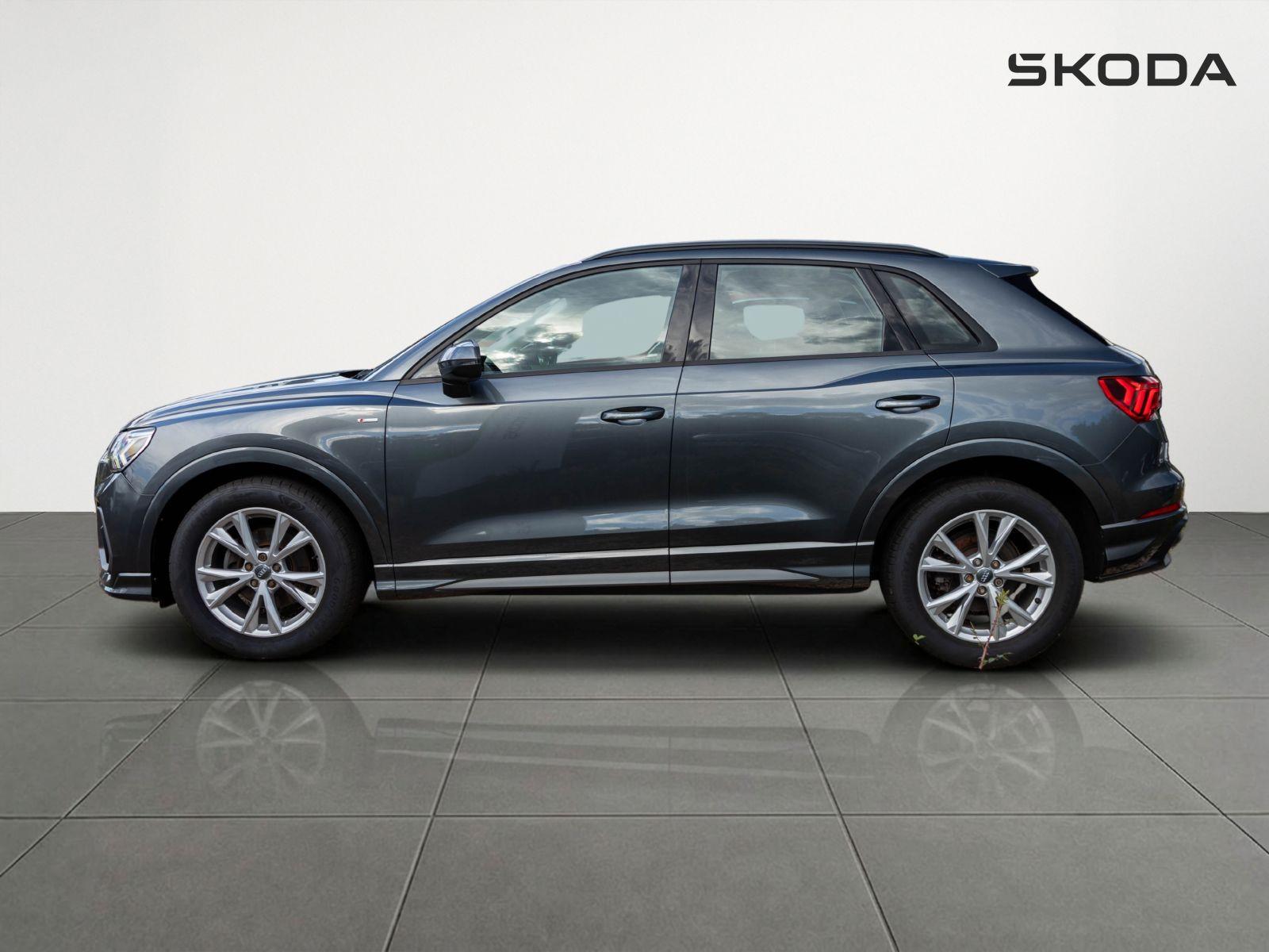Audi Q3 SUV S line 35 TFSI 110KW DSG GRA LED AHK, миниатюра 6