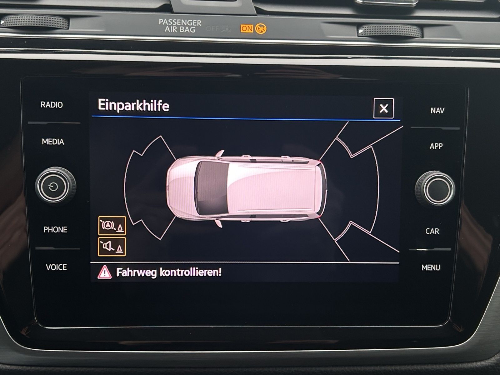 Fahrzeugabbildung Volkswagen Touran TDI Comfortline Standhzg ACC PDC SH