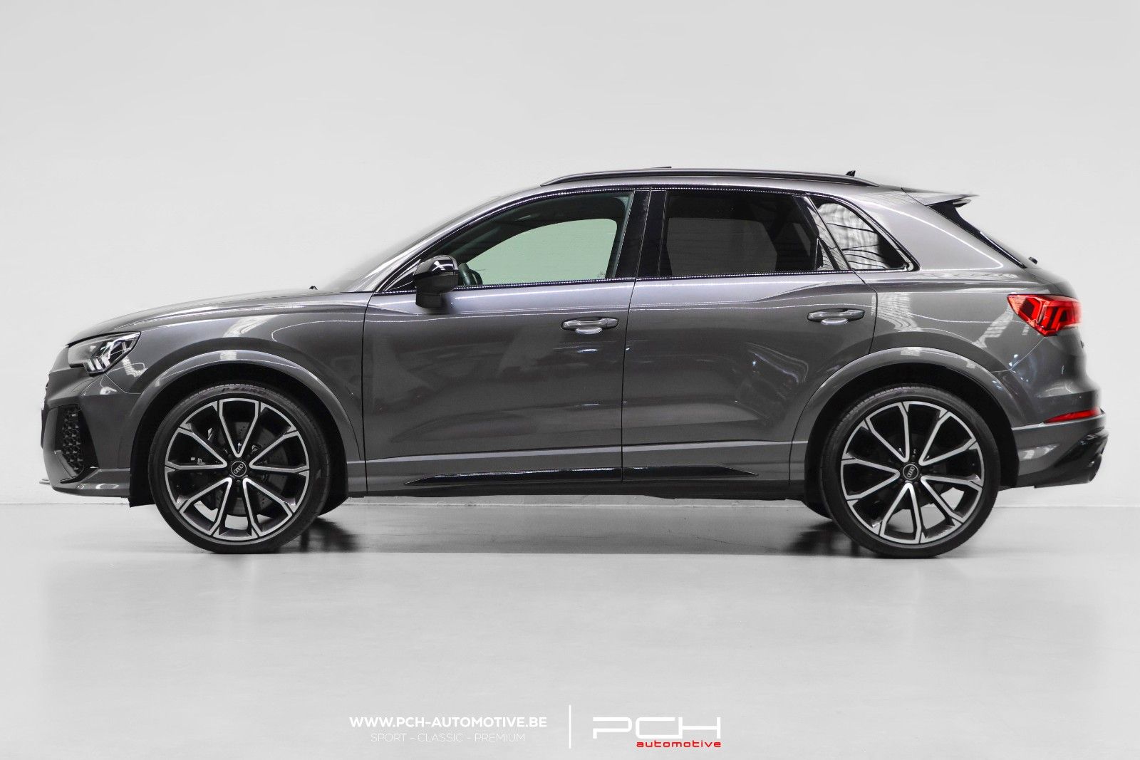 Audi RSQ3 2.5 TFSI 400cv Quattro S-Tronic - Utility imagem 3