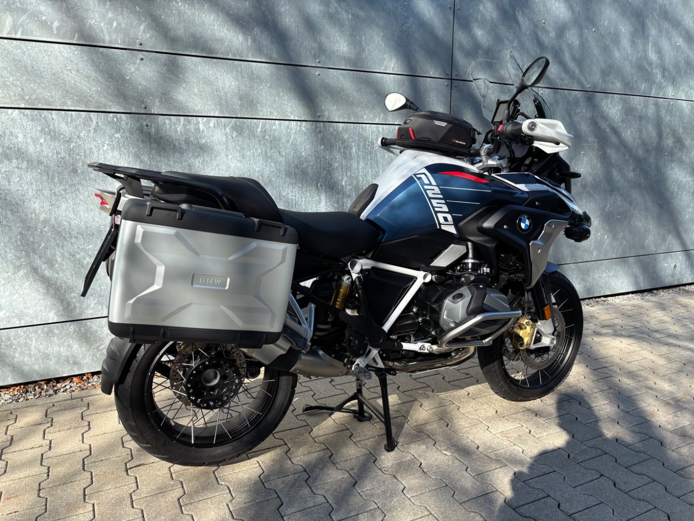 Fahrzeugabbildung BMW R 1250 GS Trophy 4 Pakete Sitzheizung Seitenkoff