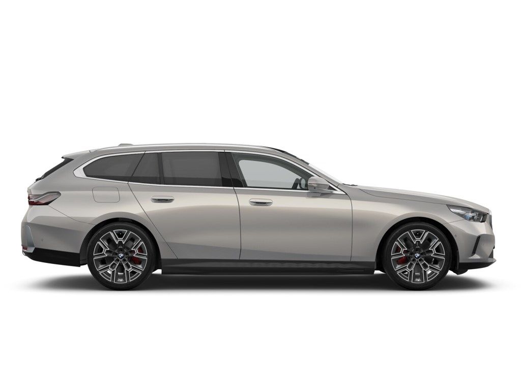 Fahrzeugabbildung BMW 530 e Touring M Sport Pro Park-Assistent Plus 20