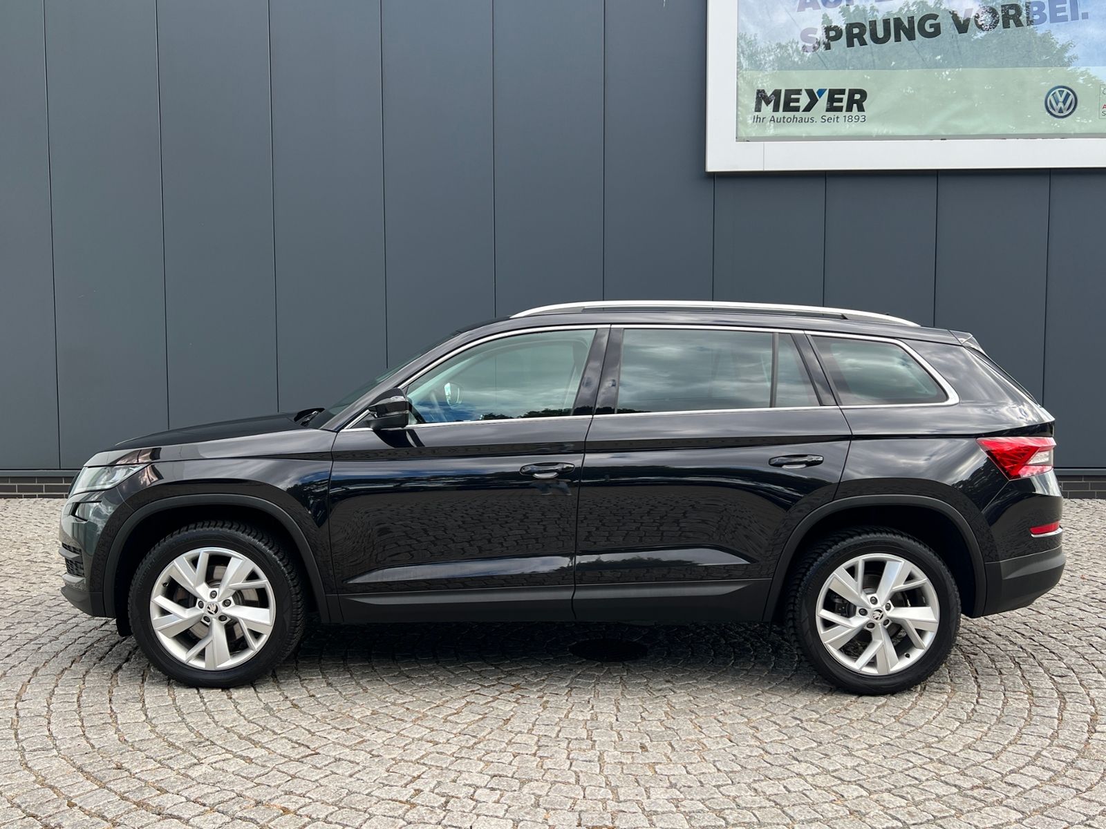 Fahrzeugabbildung SKODA Kodiaq Style 2.0 TDI DSG 4x4 *AHK, Panorama, 19'