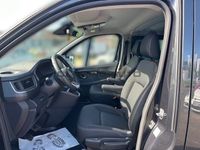 Nissan Primastar 8-Sitzer L1H1 2,8t dci MT Tekna KAMERA - Image