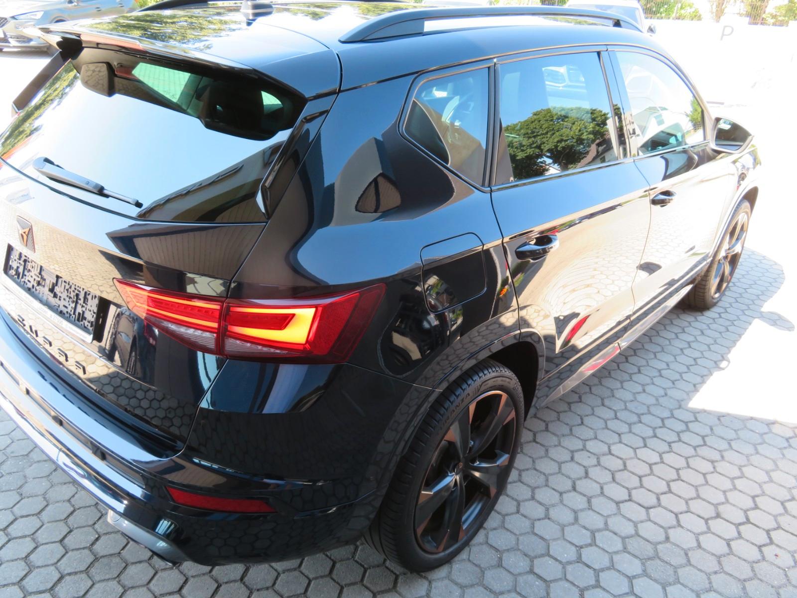 Cupra Ateca 4Drive 2.0 TSi *BREMBO*AHK*PANO